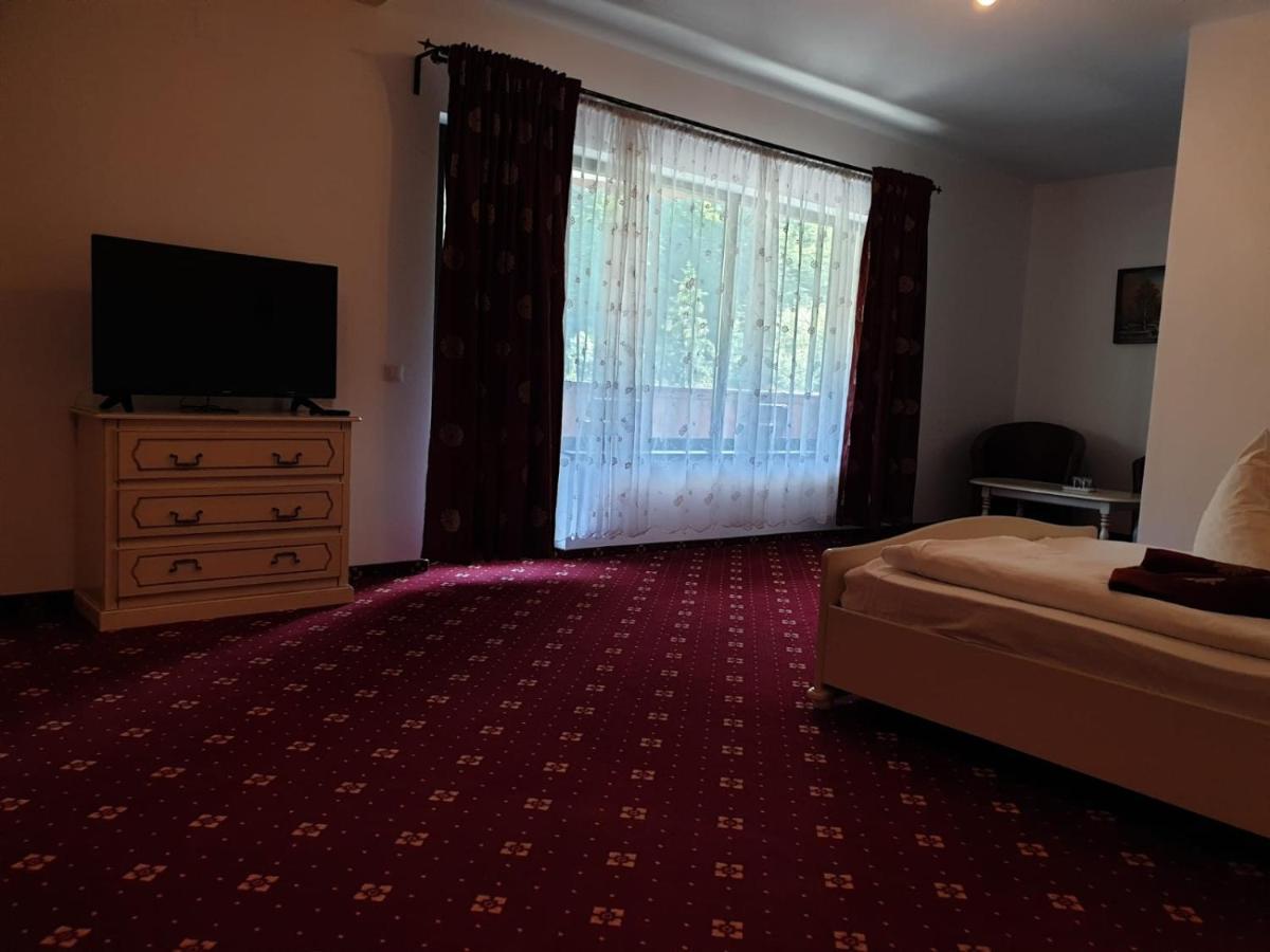 Vila Vraja Muntelui 莫伊西德约斯 外观 照片